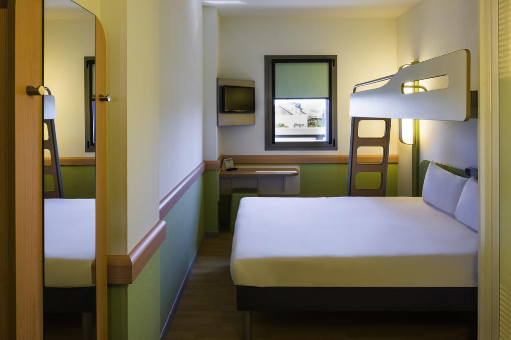 Ibis Budget Sevilla Aeropuerto Zimmer foto